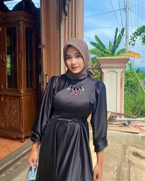 Step Mom Paling Hot Dan Bikin Sange .